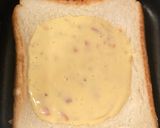余ったパスタソースでトーストピザ作り方1写真