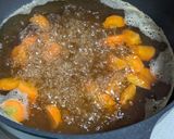 鶏団子とがんもと人参の煮物作り方3写真