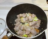 牛肉とジャガイモ・玉ねぎの煮込み作り方4写真