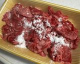 牛肉とキャベツのオイスター炒め作り方1写真