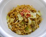 簡単！カップ焼きそば+作り方4写真