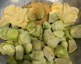 海老とアボガドのミニ春巻き作り方2写真