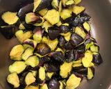 新鮮ホルモンの麻婆茄子作り方1写真