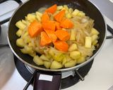 定番！とくせんりんごカレー✴︎作り方1写真
