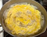 たっぷり玉ねぎとじゃがいもと卵の味噌汁作り方4写真