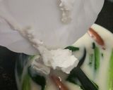 寒い日に♪ソーセージ&小松菜チーズスープ作り方1写真