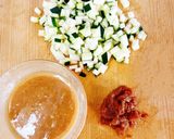 ご飯がすすむ♪ズッキーニの梅味噌炒め作り方1写真