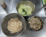 【保育園給食】きりたんぽ汁作り方1写真