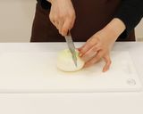 とろとろ！新玉ねぎのレンジ蒸し作り方1写真
