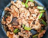 簡単ランチ！小松菜と豚肉、卵の焼うどん作り方6写真