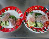 地元産のイサキのお造りにカットミニトマト作り方6写真