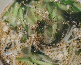 超簡単♪きゅうりとえのきの中華スープ作り方3写真