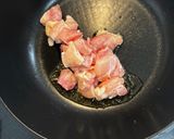 簡単　旬のさつまいもと鶏もも肉のバター甘酢炒め作り方5写真