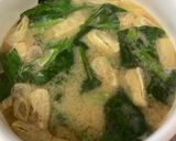 ほうれん草と油揚げと豆腐のお味噌汁♪作り方5写真
