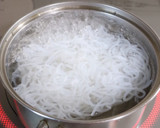 しらたきと野菜のチャプチェ風炒め作り方1写真