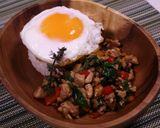 白身カリカリ！黄身とろ〜り半熟目玉焼き♪作り方6写真