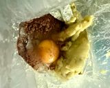 材料4つ☆レンジで2分半 芋チョコパン作り方2写真