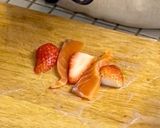 いちごとサーモンの生春巻き作り方2写真