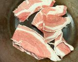 豚バラとこんにゃくのおかか炒め😻作り方1写真