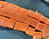 子供大好き！爆食いサーモンポキ作り方1写真