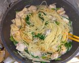 鶏肉と春菊の醤油バターパスタ作り方4写真