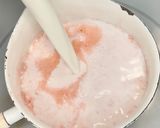 生いちごで作るホットいちごミルク作り方3写真