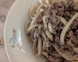 簡単★挽肉と茸の焼きうどん作り方4写真