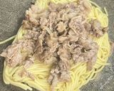 旨味たっぷり牛バラのねぎ塩焼きそば✨😋作り方5写真