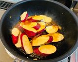 肉じゃが　豚とさつまいも作り方4写真