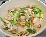 簡単10分竹輪とｷﾉｺとﾈｷﾞの塩だれ炒め作り方11写真