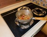 彼氏が作る『カニカマと鶏肉の白だし雑炊』作り方3写真