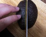 保存版✅アボカドの切り方｜種・皮も簡単に取る方法作り方5写真