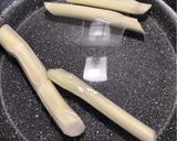 ウドのきんぴら（肉入り）作り方2写真