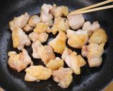 鶏ともやしのスタミナ甘辛みそ炒め😋🍚作り方2写真