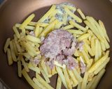 コンビーフハッシュとポテトのバター炒め作り方2写真