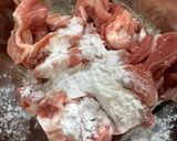 簡単！豚肉と厚揚げのニラ香味みそ炒め作り方1写真