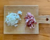 カルボナーラ風トロけるオムライス作り方1写真