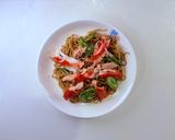彼氏が作る「カニカマとツナの蒸焼きそば」作り方12写真