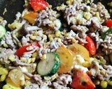 ひき肉とズッキーニのマヨ炒め【夏野菜の報告会🍅】作り方3写真