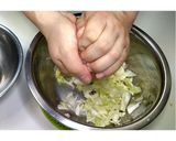 ミミガーとキャベツのゆずぽんサラダ★動画作り方11写真