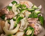 鶏肉ピーマン玉ねぎの韓国唐辛子炒め作り方6写真