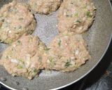簡単 長ネギ入り鳥つくね味噌味作り方5写真