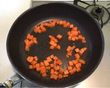 比較的簡単！鶏肉と大豆のカレー風味作り方4写真