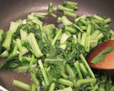 【常備菜】かぶの葉と油揚げの炒め物作り方2写真