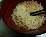 サッポロ一番塩らーめんで　混ぜそば風辛麺作り方3写真