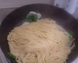 かんたん♪♪　豚肉と三つ葉の和風パスタ作り方4写真