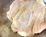 鶏胸肉がピザ生地代わり！低糖質鶏胸ピザ作り方3写真