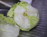 レタスのミンチ包み作り方1写真