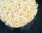 簡単！冷やしぶっかけすだち海鮮ラーメン作り方1写真
