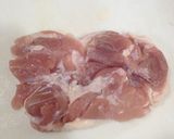 おつまみに簡単!自家製、鶏もも肉のハム作り方1写真